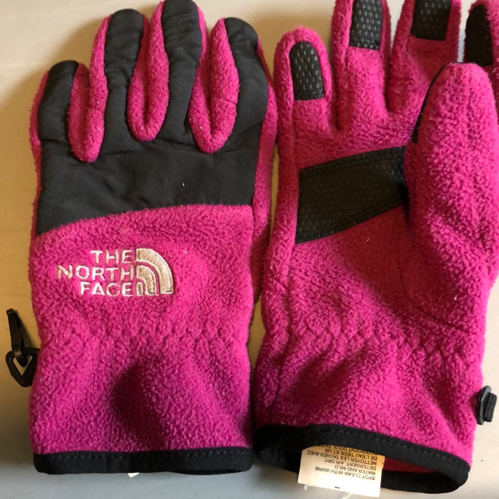 Girls fleece gloved size small